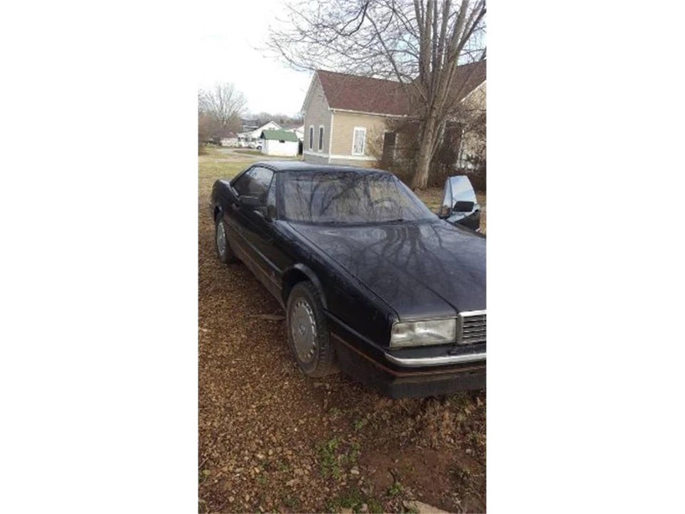 1989 Cadillac Allante - Image 9 of 16