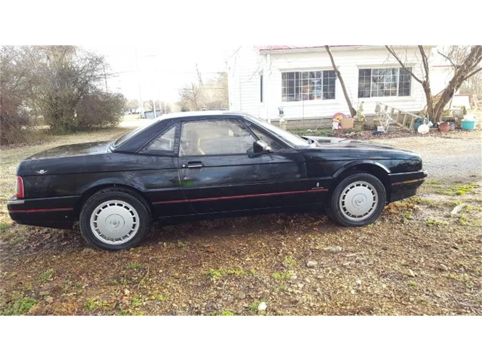 1989 Cadillac Allante - Image 4 of 16