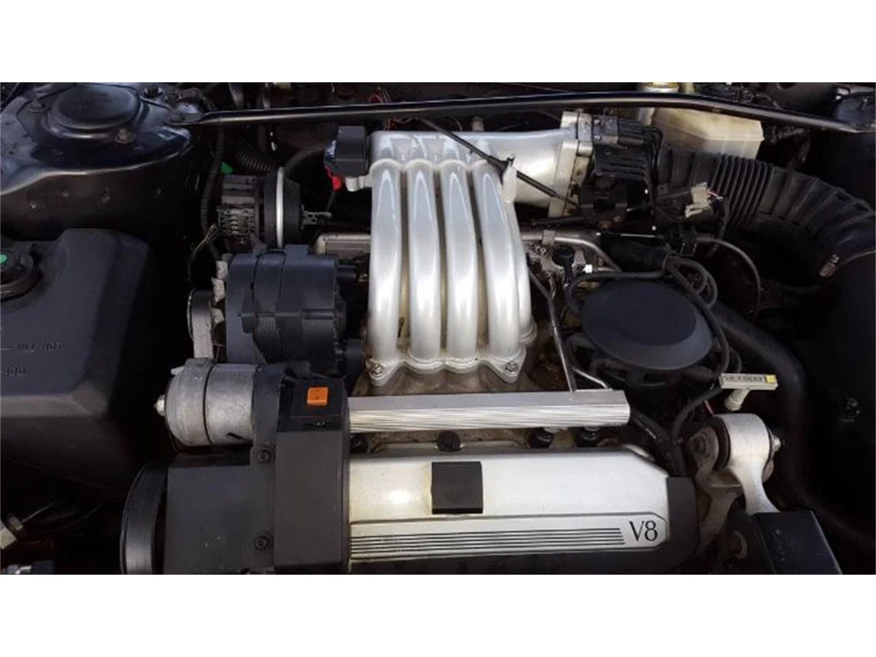 1989 Cadillac Allante - Image 8 of 16