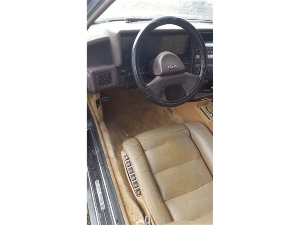 1989 Cadillac Allante - Image 10 of 16