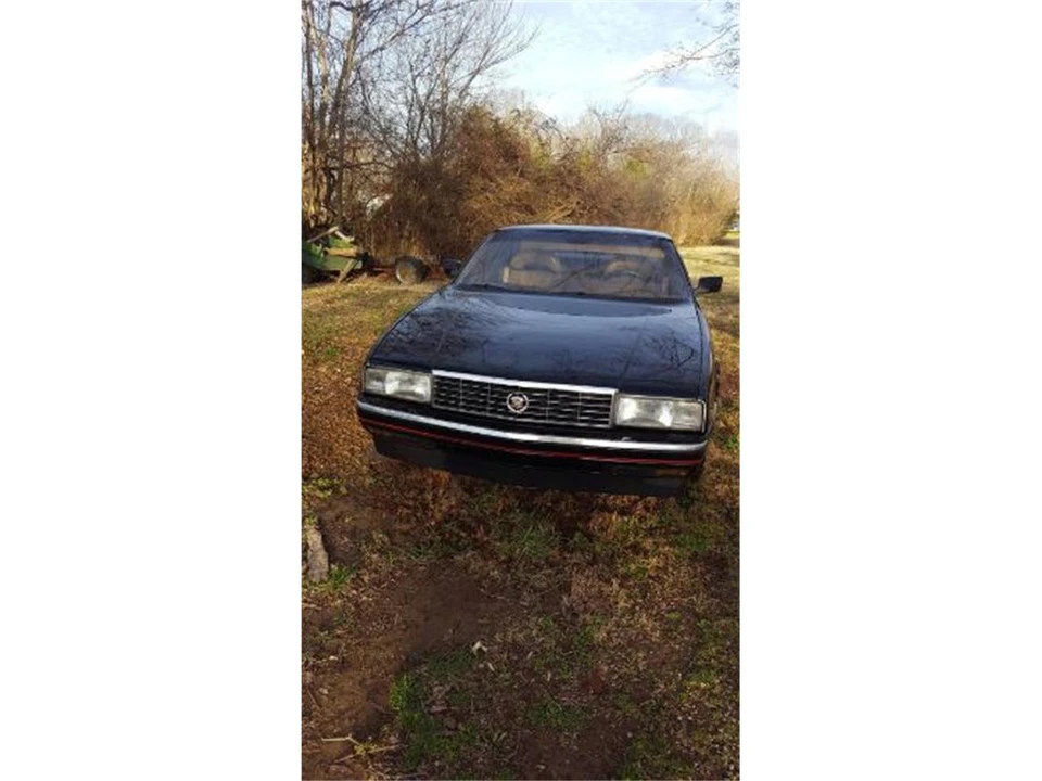 1989 Cadillac Allante - Image 15 of 16