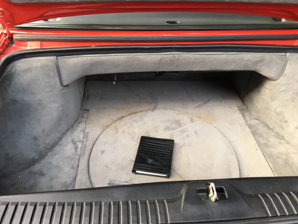 1989 Cadillac Allante - Image 6 of 10