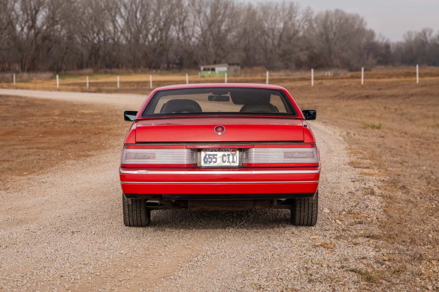 1989 Cadillac Allante - Image 5 of 15