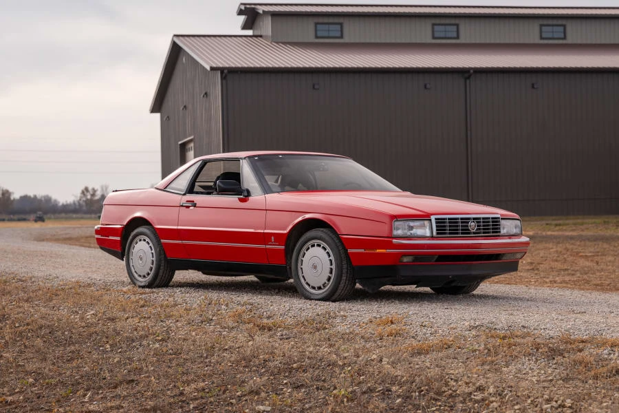 1989 Cadillac Allante - Image 6 of 15