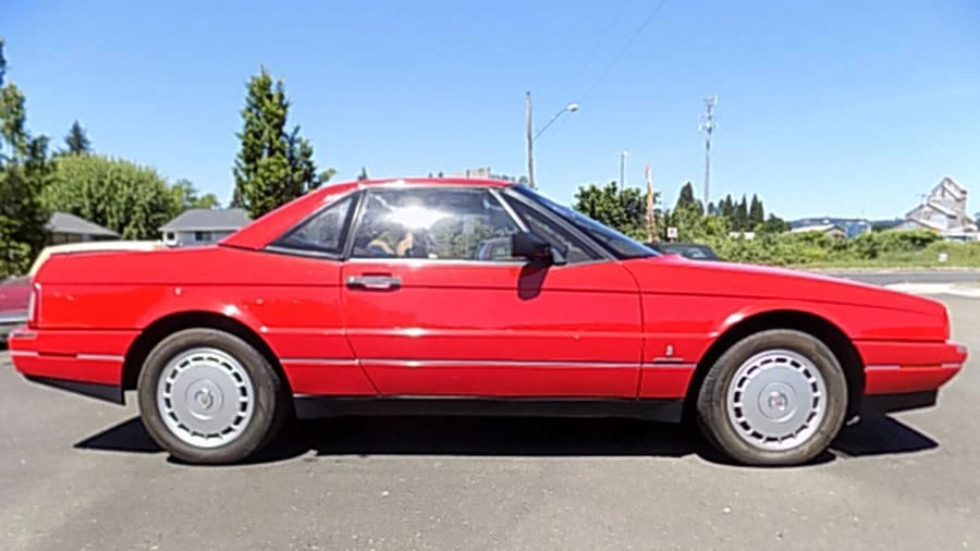 1989 Cadillac Allante - Image 2 of 12