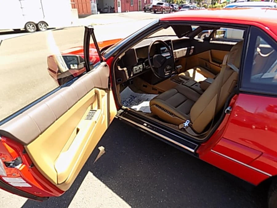 1989 Cadillac Allante - Image 4 of 12