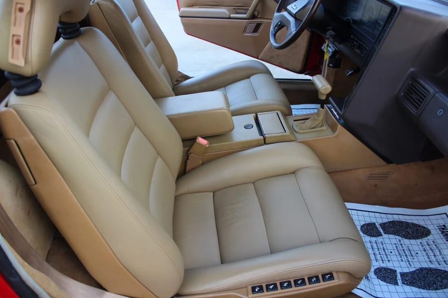 1989 Cadillac Allante - Image 7 of 24
