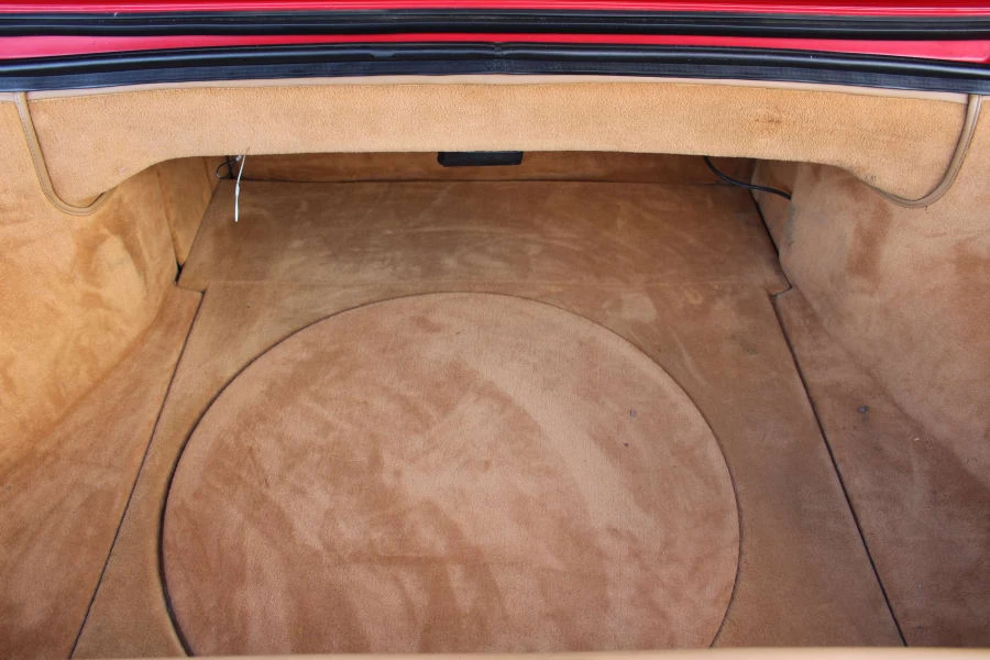 1989 Cadillac Allante - Image 12 of 24