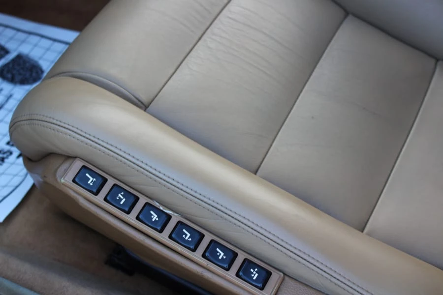 1989 Cadillac Allante - Image 22 of 24