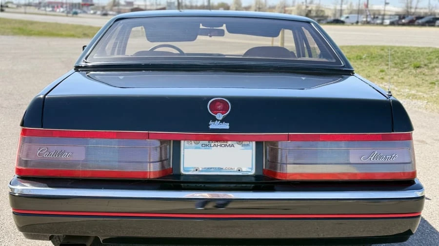 1989 Cadillac Allante - Image 4 of 9