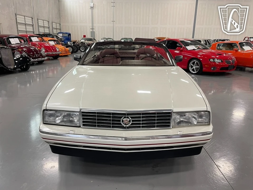1989 Cadillac Allante - Image 4 of 12