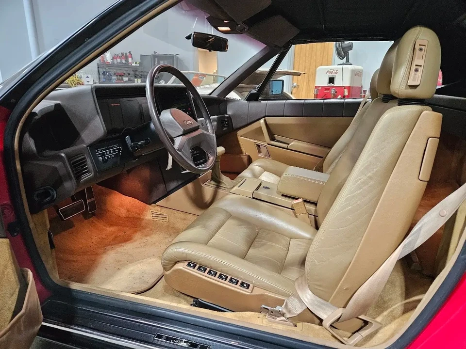 1989 Cadillac Allante - Image 7 of 10