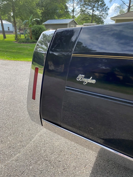 1989 Cadillac Brougham - Image 20 of 31
