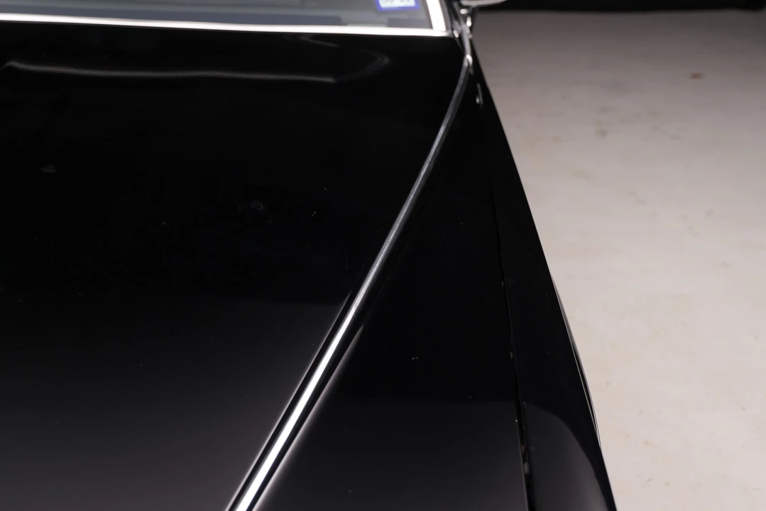 1989 Cadillac Brougham - Image 22 of 31