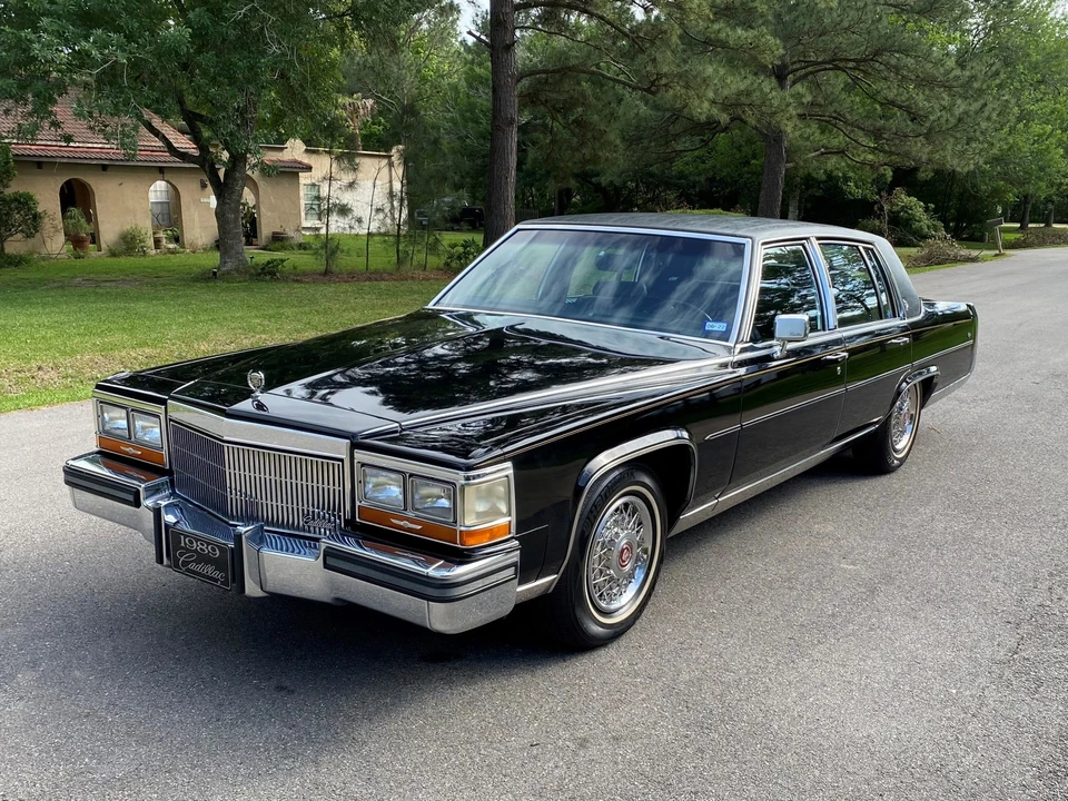 1989 Cadillac Brougham - Image 6 of 31