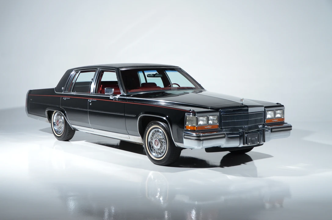 1989 Cadillac Brougham - Image 6 of 31