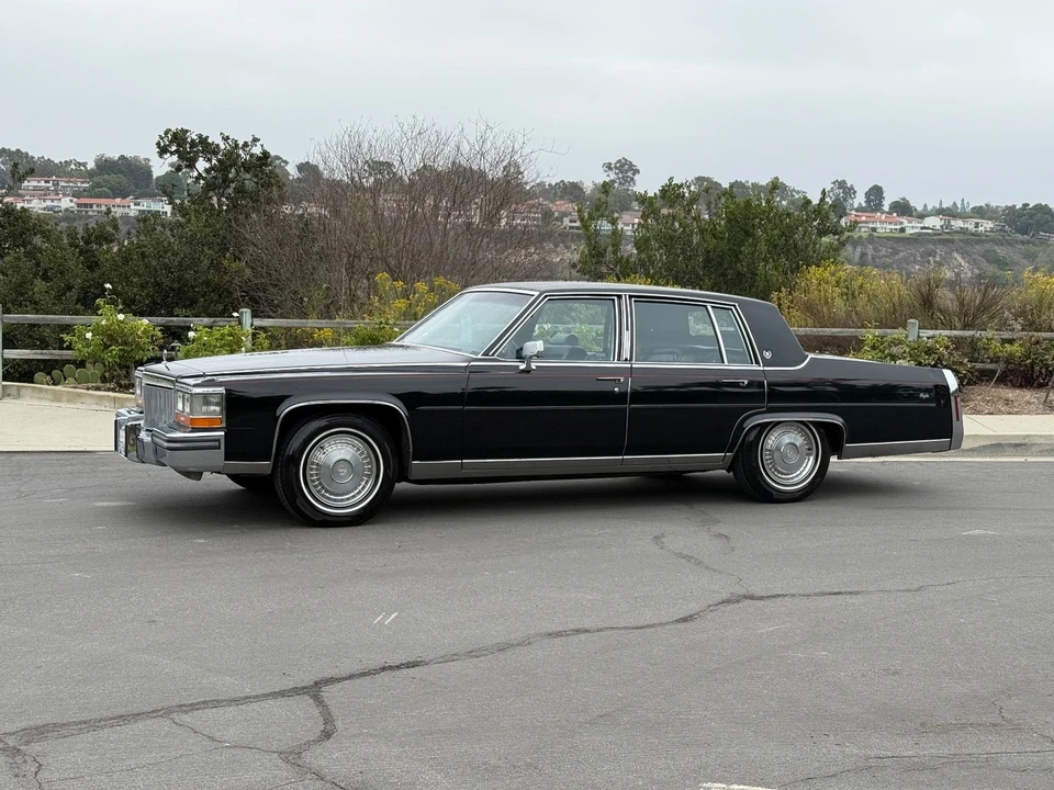 1989 Cadillac Brougham - Image 2 of 21