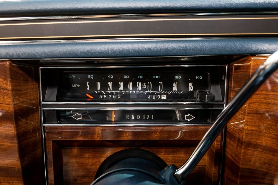 1989 Cadillac Brougham - Image 7 of 12