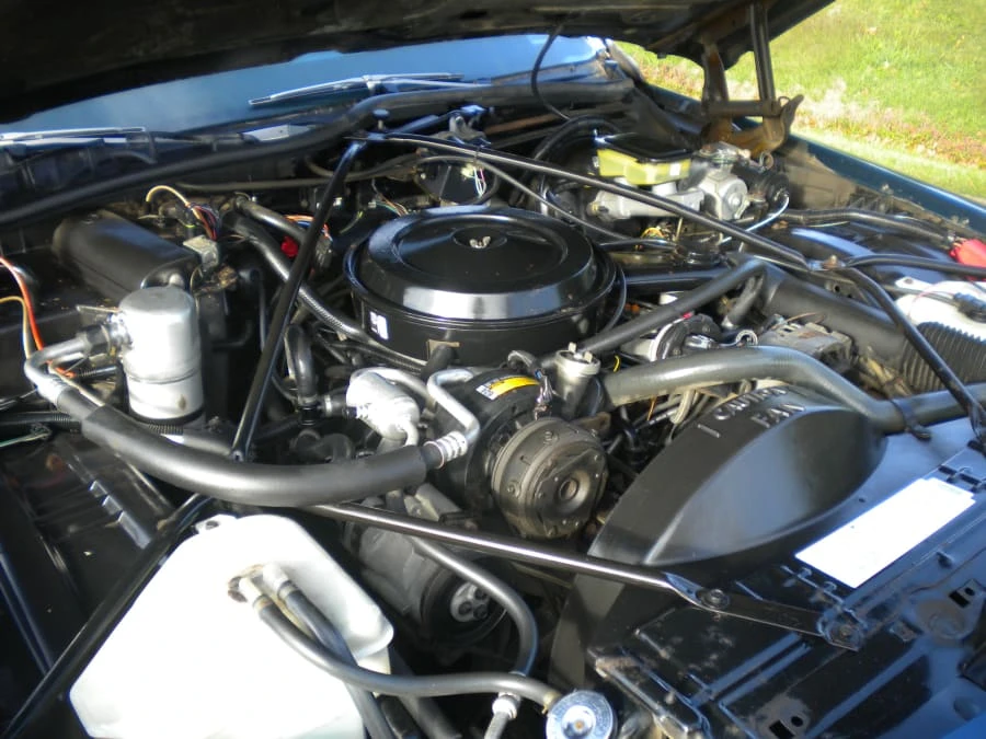 1989 Cadillac Brougham - Image 7 of 8