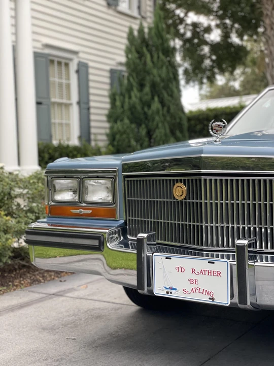 1989 Cadillac Brougham - Image 10 of 31