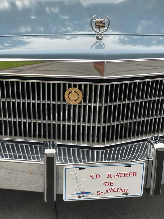 1989 Cadillac Brougham - Image 29 of 31