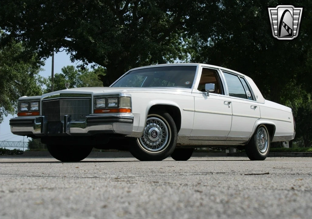 1989 Cadillac Brougham - Image 3 of 12