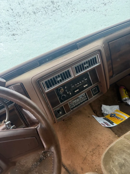 1989 Cadillac Brougham - Image 12 of 13