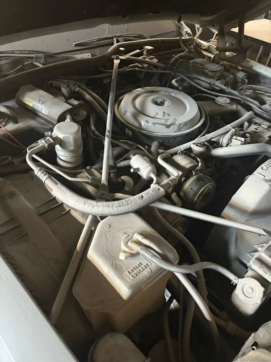 1989 Cadillac Brougham - Image 10 of 14
