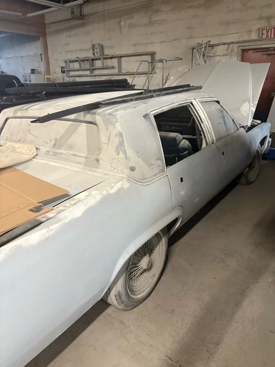 1989 Cadillac Brougham - Image 4 of 14