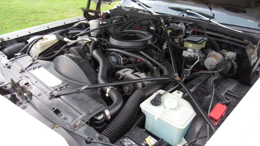 1989 Cadillac Brougham - Image 8 of 9