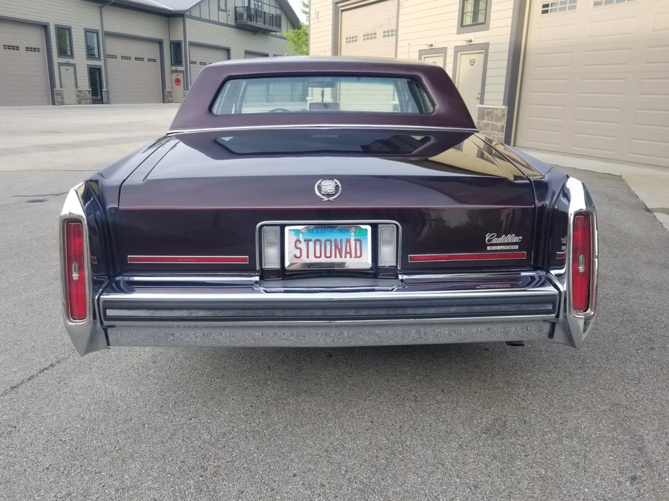 1989 Cadillac Brougham - Image 6 of 31