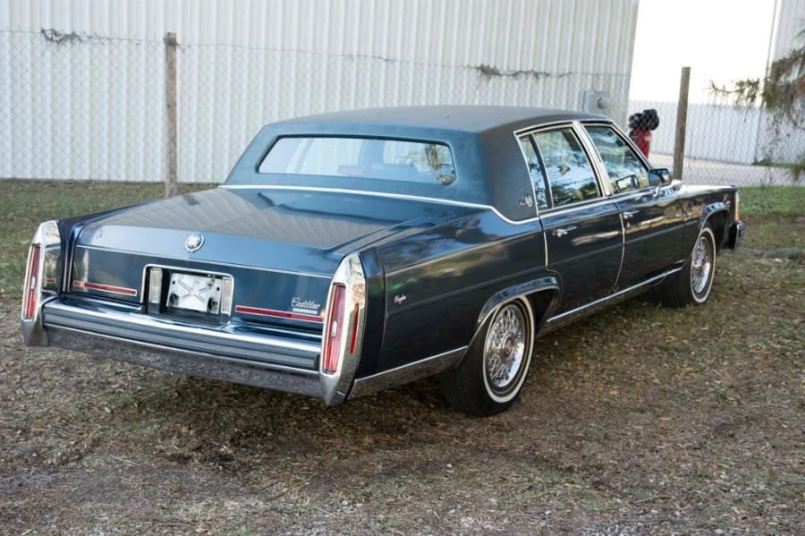 1989 Cadillac Brougham - Image 3 of 6