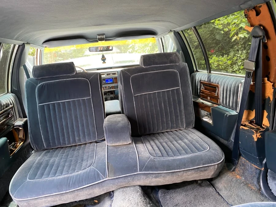 1989 Cadillac Brougham - Image 7 of 12