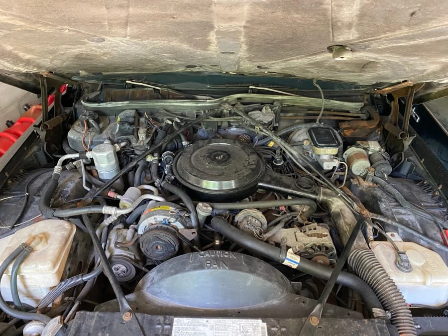 1989 Cadillac Brougham - Image 10 of 12