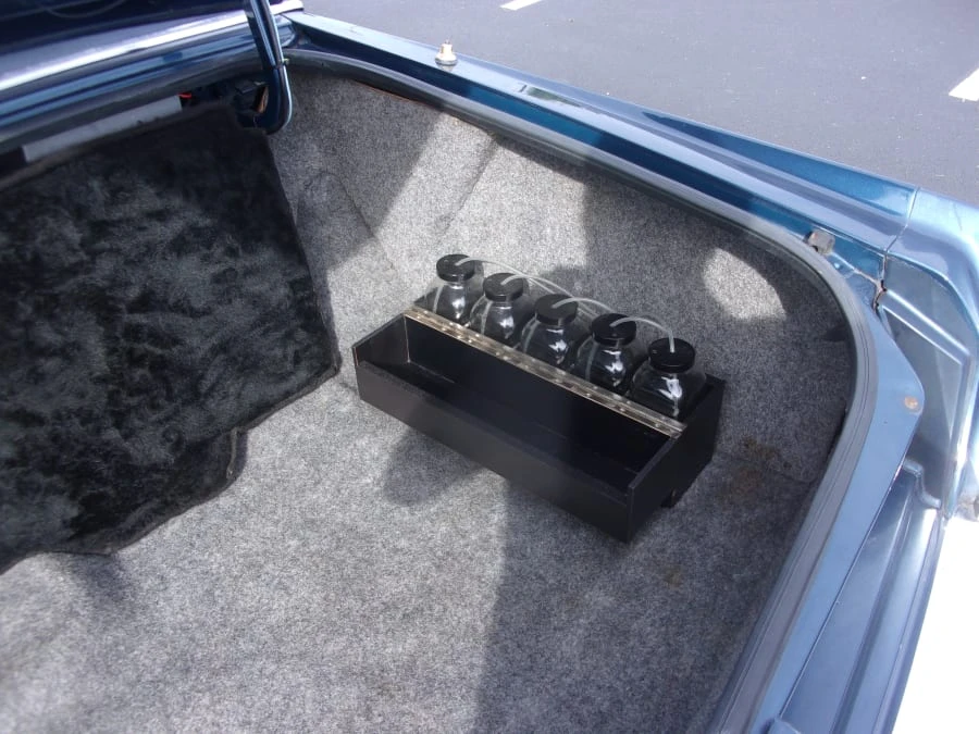 1989 Cadillac Brougham - Image 11 of 12