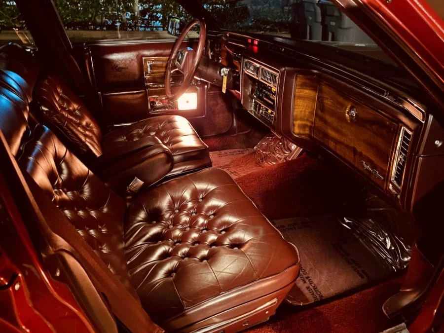 1989 Cadillac Brougham - Image 7 of 10
