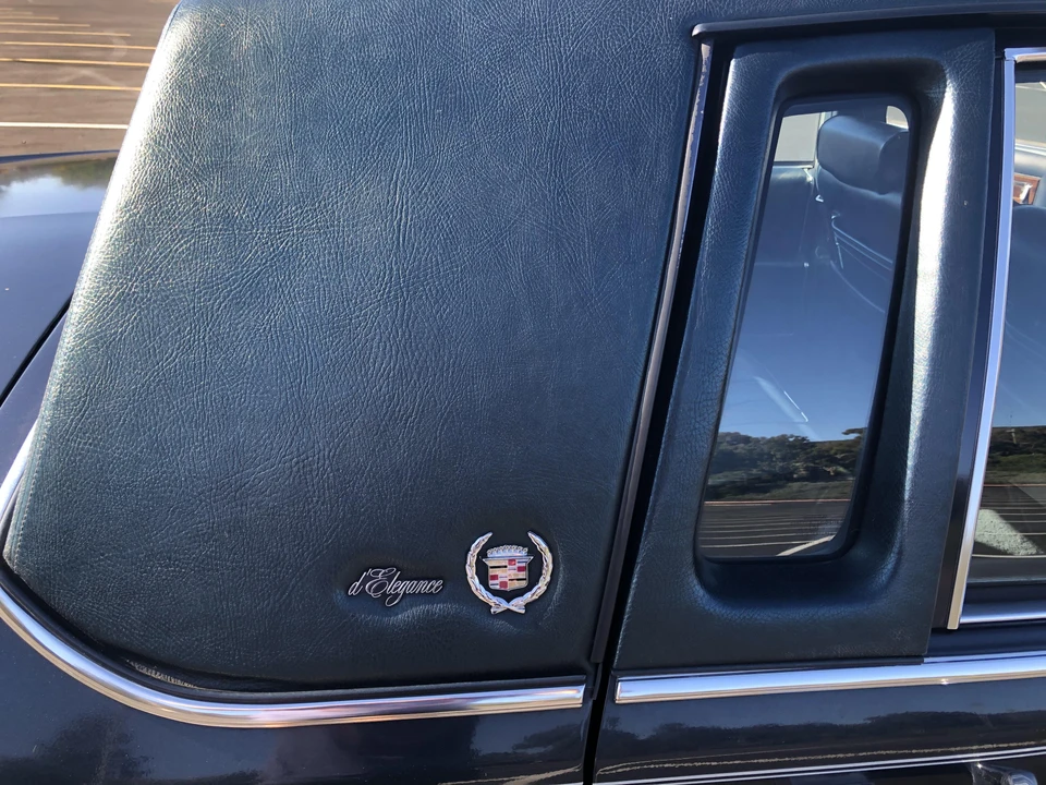 1989 Cadillac Brougham - Image 29 of 29