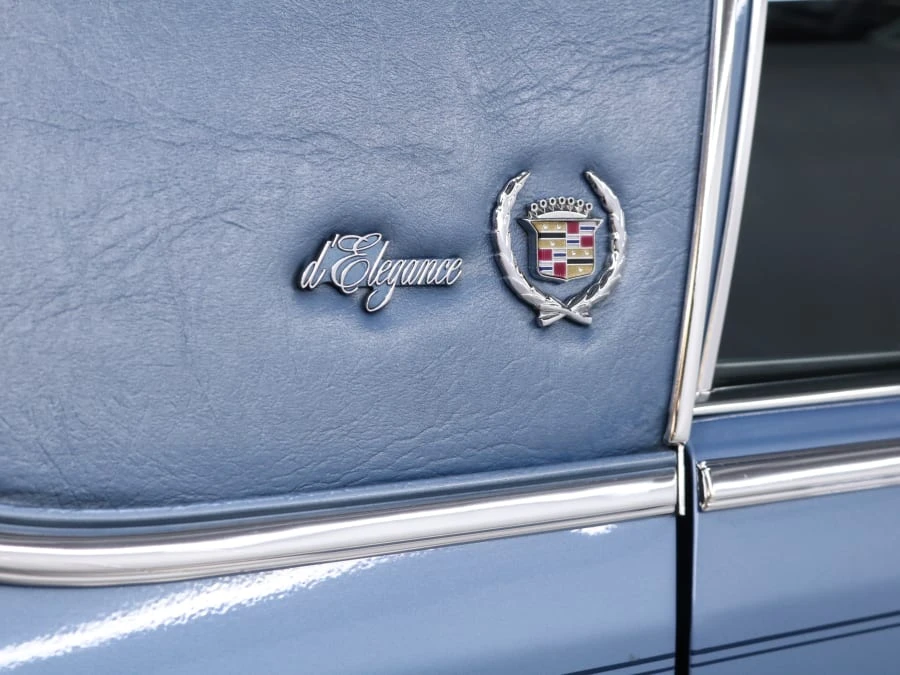 1989 Cadillac Brougham - Image 18 of 31