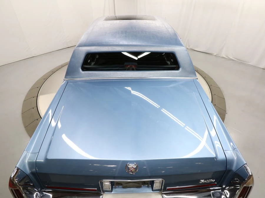 1989 Cadillac Brougham - Image 20 of 31