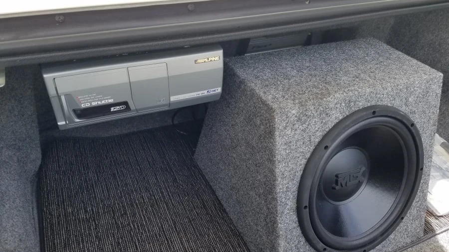 1989 Cadillac DeVille 6th Gen - Image 8 of 19