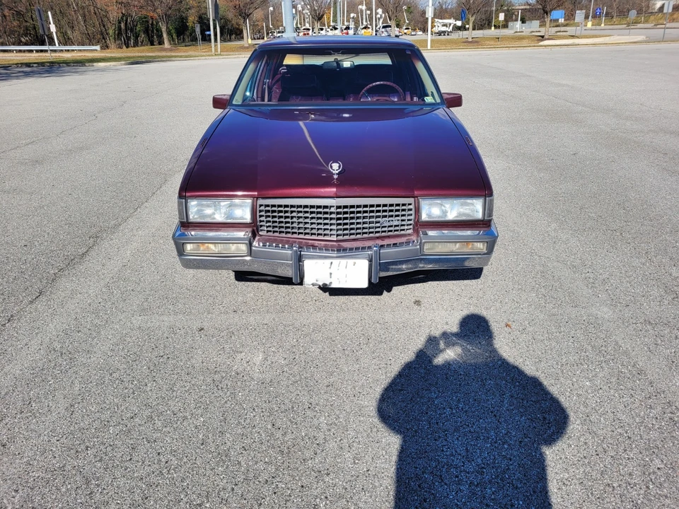 1989 Cadillac DeVille 6th Gen - Image 2 of 17
