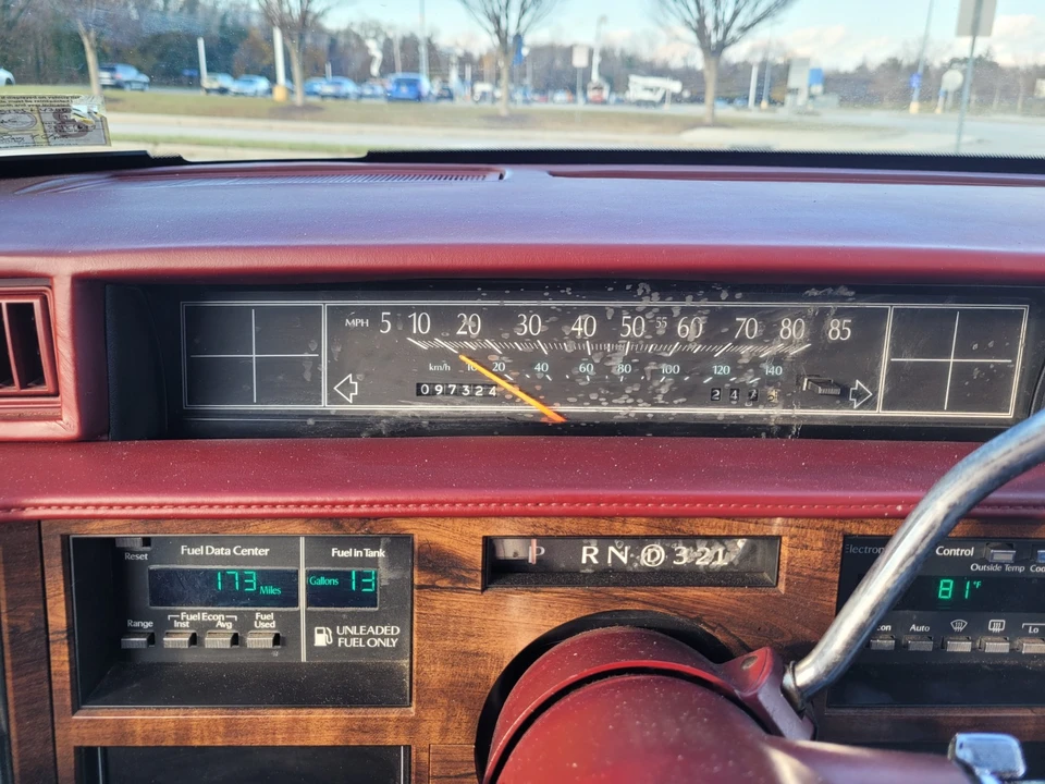 1989 Cadillac DeVille 6th Gen - Image 12 of 17