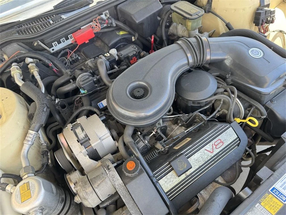 1989 Cadillac DeVille 6th Gen - Image 22 of 31