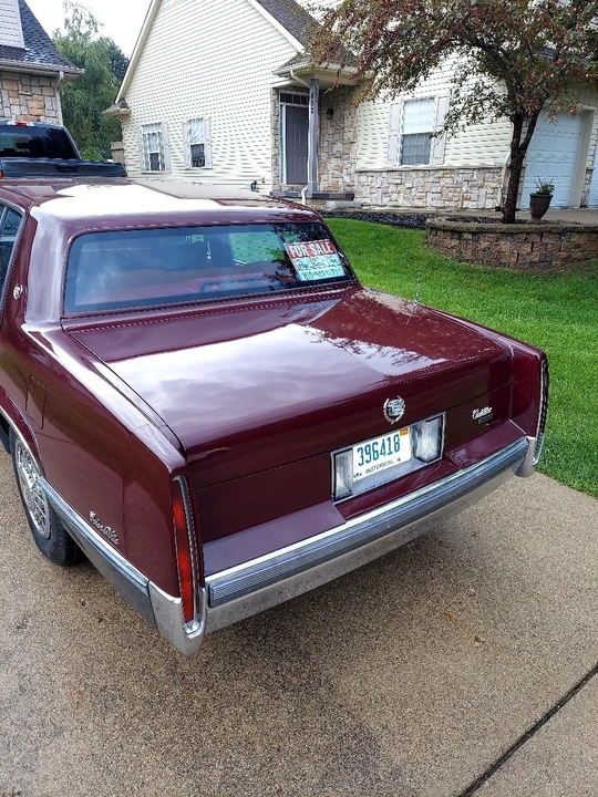 1989 Cadillac DeVille 6th Gen - Image 9 of 13