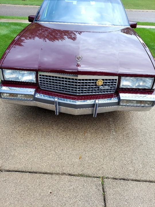 1989 Cadillac DeVille 6th Gen - Image 7 of 13
