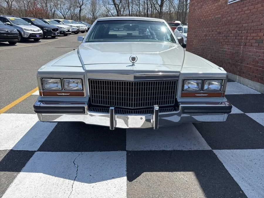1989 Cadillac DeVille 6th Gen - Image 6 of 30