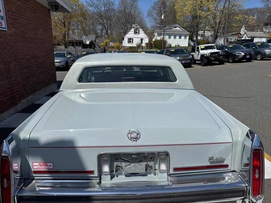 1989 Cadillac DeVille 6th Gen - Image 7 of 30