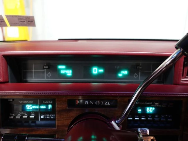 1989 Cadillac DeVille 6th Gen - Image 10 of 21