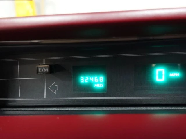 1989 Cadillac DeVille 6th Gen - Image 11 of 21