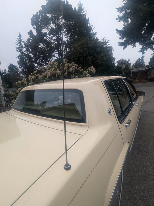 1989 Cadillac DeVille 6th Gen - Image 25 of 31